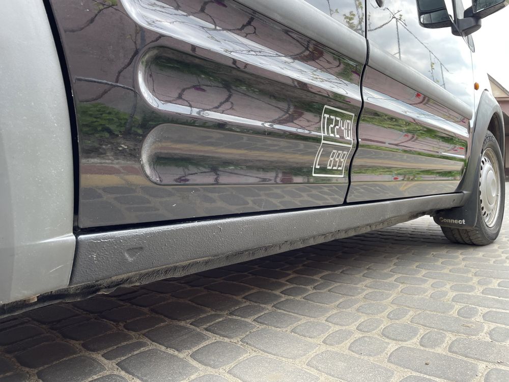 Продам Ford Transit Connect 1.8 TDCi