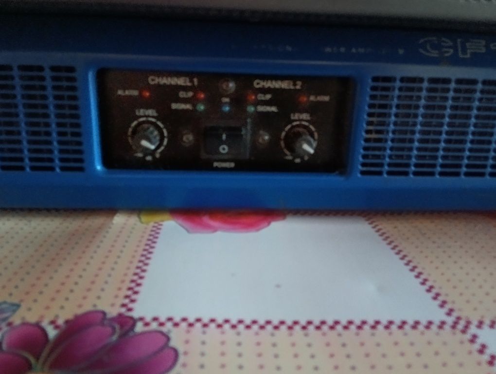 Продам підсилювач Park audio CF 1800