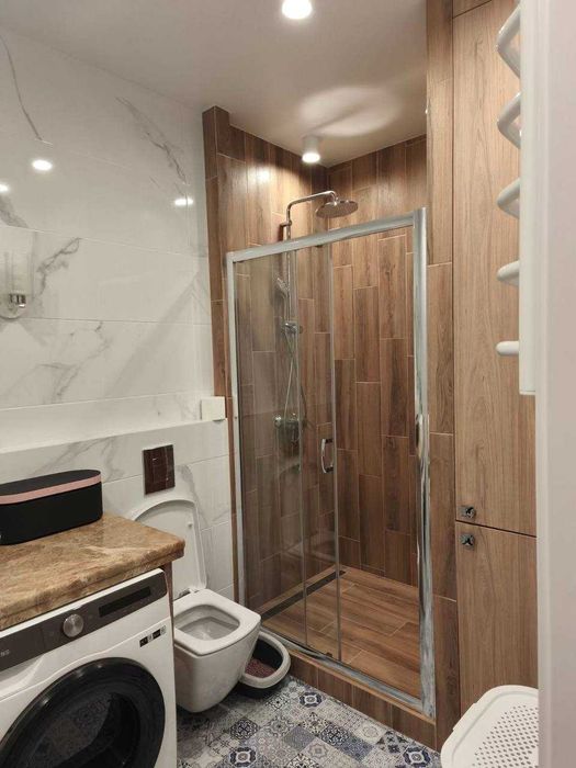 2-к квартира. Ремонт. Резервне живлення! Київський район.