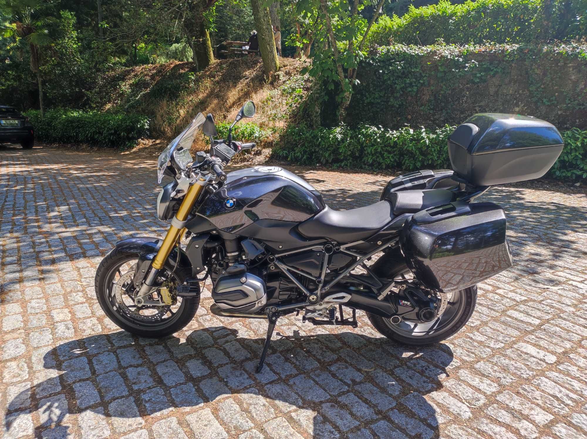 BMW R1200R 2015 revisão feita