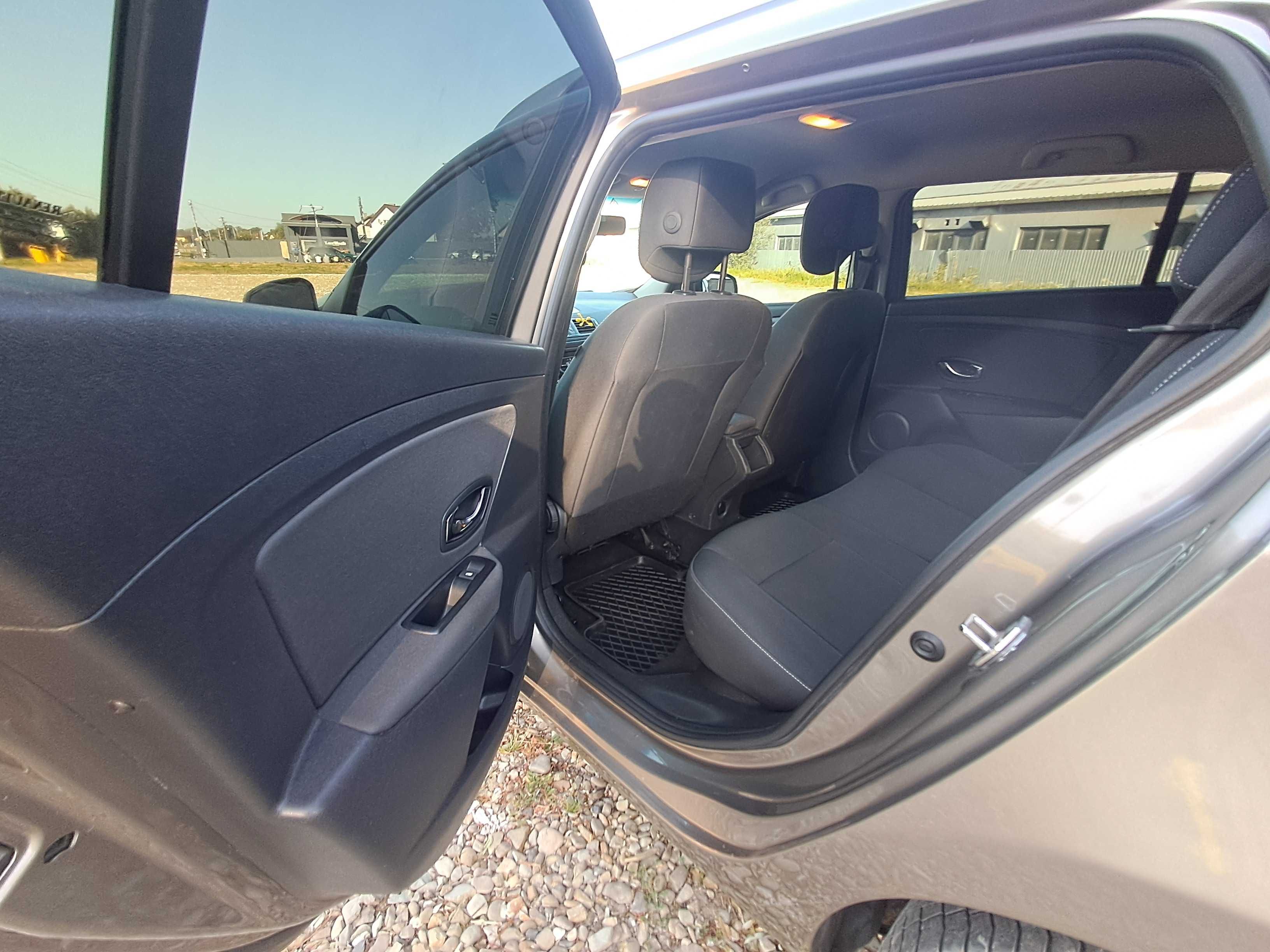 Renault Megane (2nd FL)