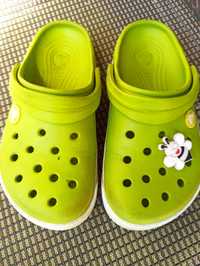 Klapki Crocs C13