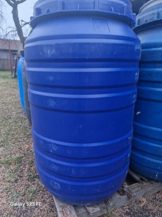 Duza beczka ok 200l