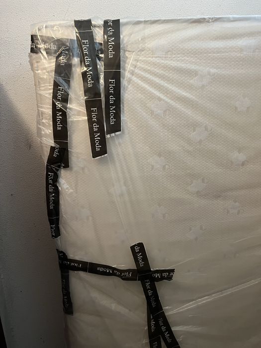 Colchão casal de 182 cm