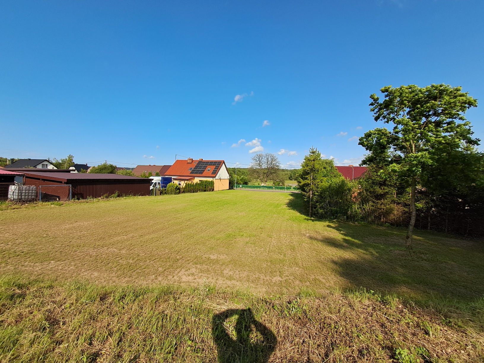 Działka budowlano-usługowa 1100m2  Przygotowana pod budowę