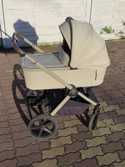 Wózek dziecięcy Venicci Tinum Upline 2w1