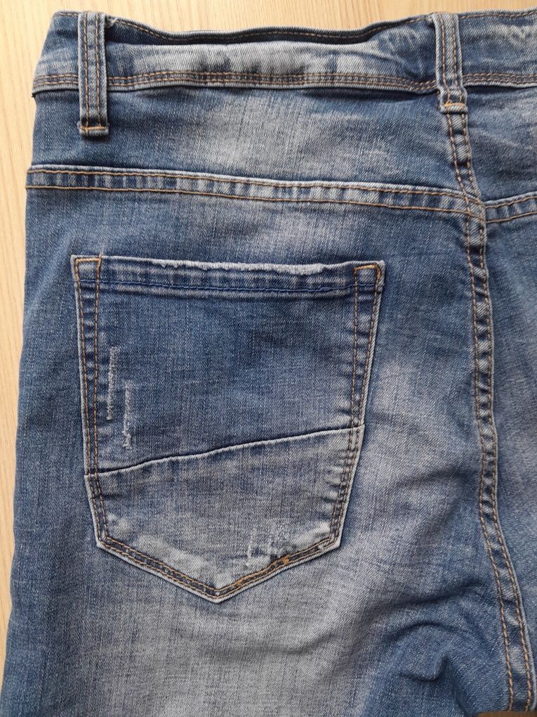 Męskie spodnie dżinsowe M