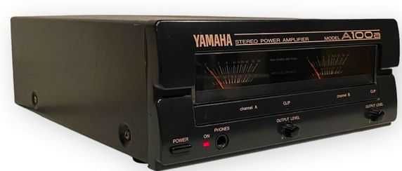 Końcówka mocy  Yamaha A.100a Pro 2 x 70 Wat made in Japan sprawna