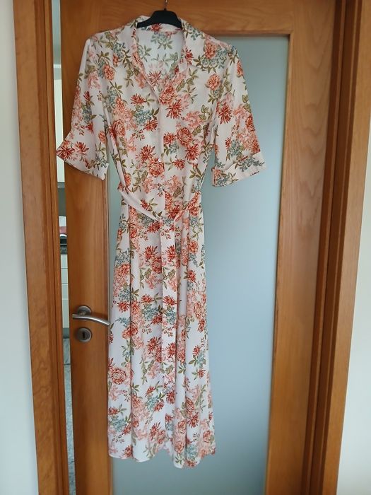 Vendo Vestido Senhora