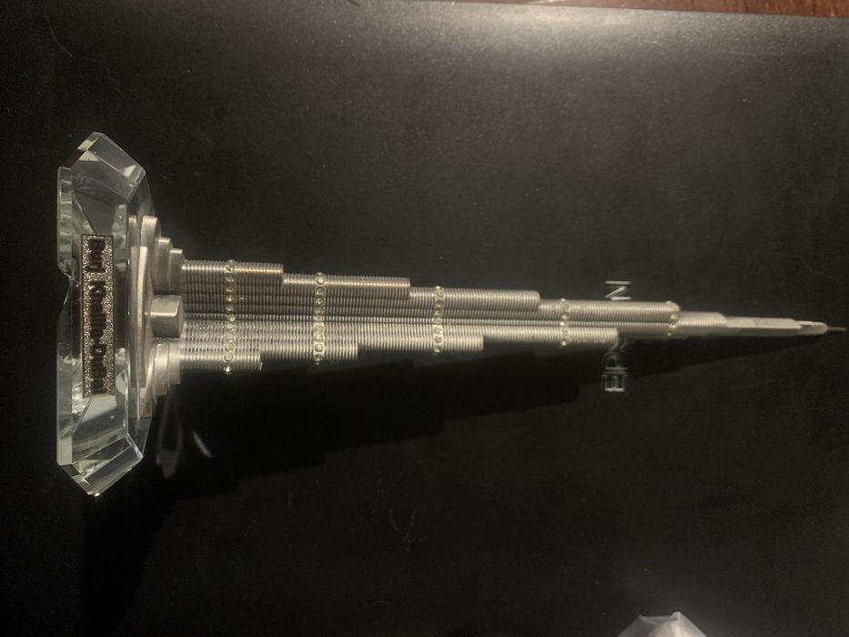 Сувенір з ОАЕ  Burj Khalifa