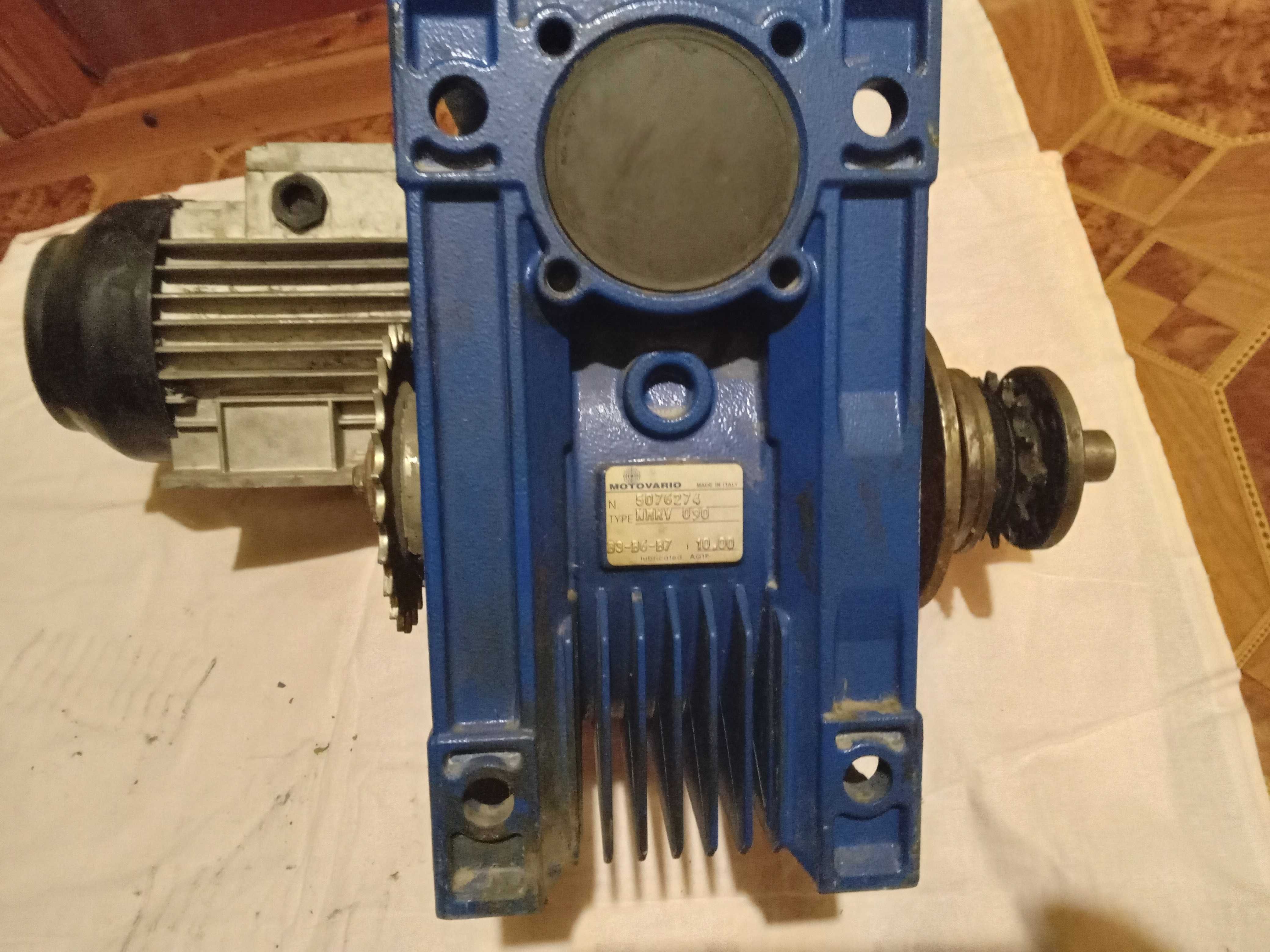 Недорого! Мотор редуктор NMRV-040 и NMRV-090, Италия