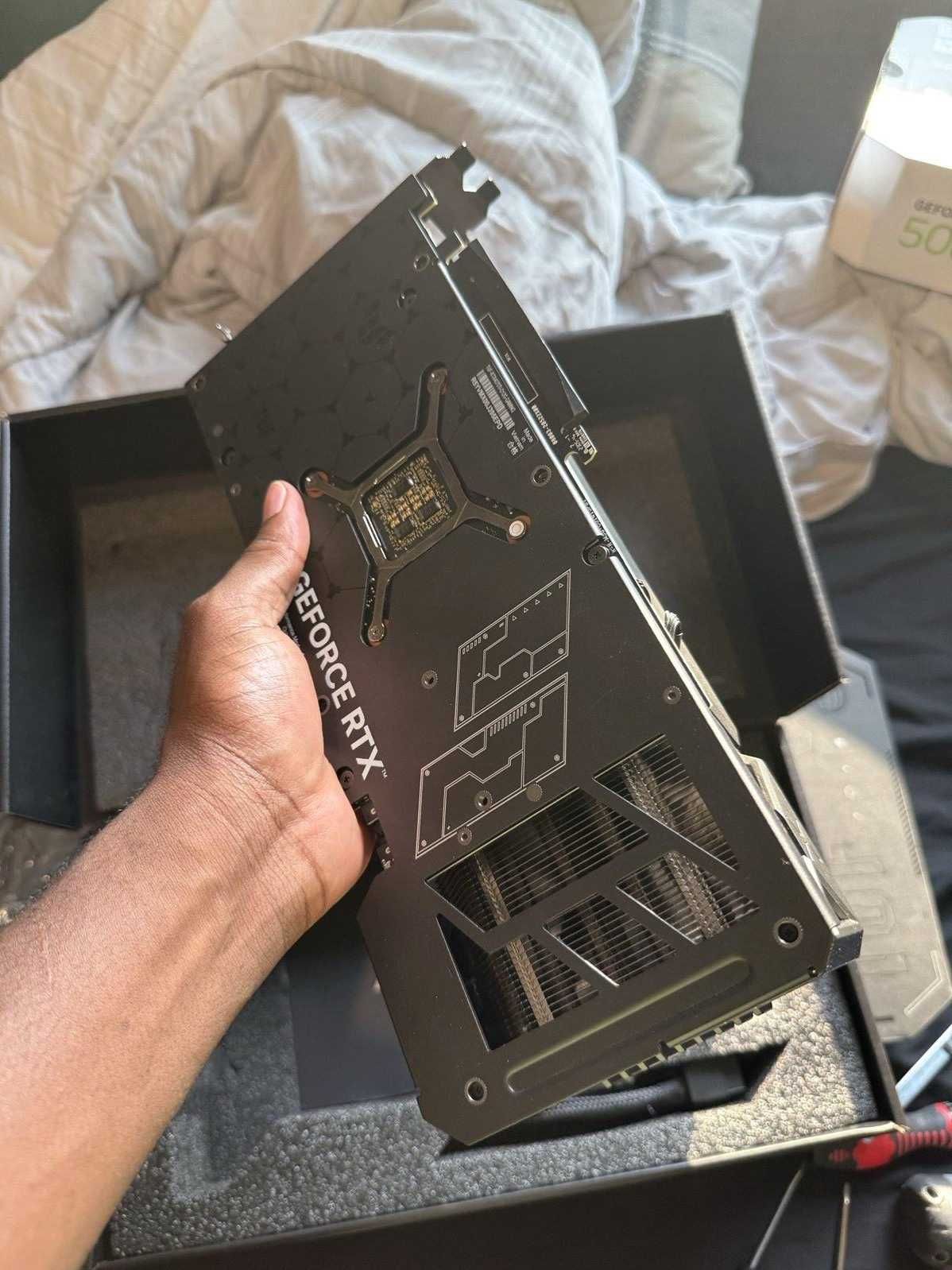 Продам RTX 4070 ASUS ті супер 16оГБ видеокарта и Strix X670E ROG