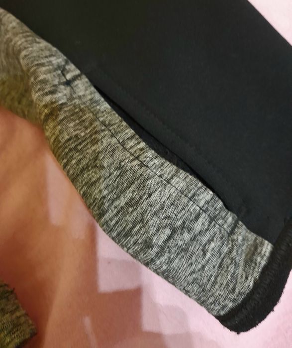 Bluza sportowa z kapturem roz.s