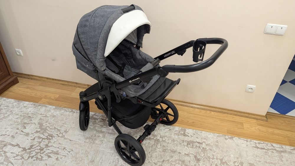 Коляска Adamex Emilio 2в1