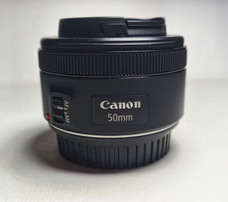 Cânon 2000D + kit completo