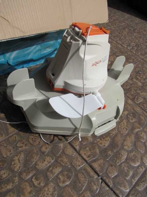 Odkurzacz basenowy do basenu robot akumulatorowy Bestway AquaGlide
