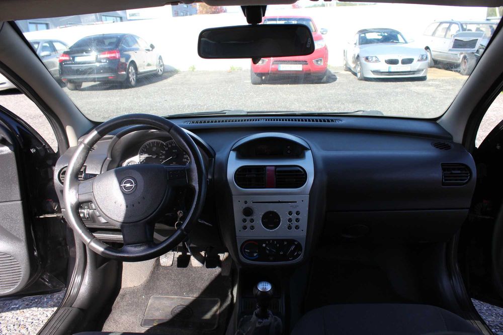 Opel Corsa C 1.2 16V Sport