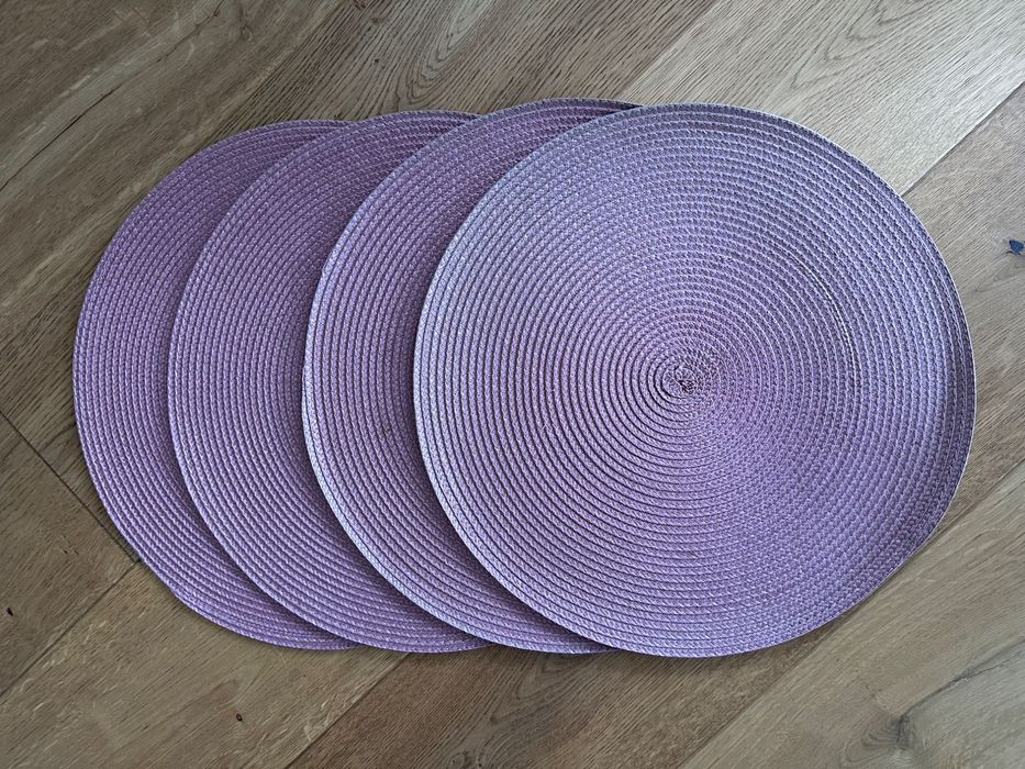 Okrągłe podkładki na stół