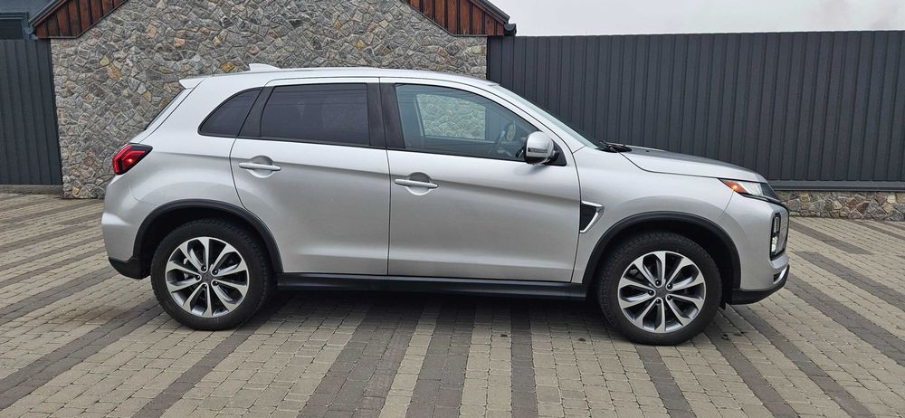 Mitsubishi RVR ASX Outlander Sport 2021 року