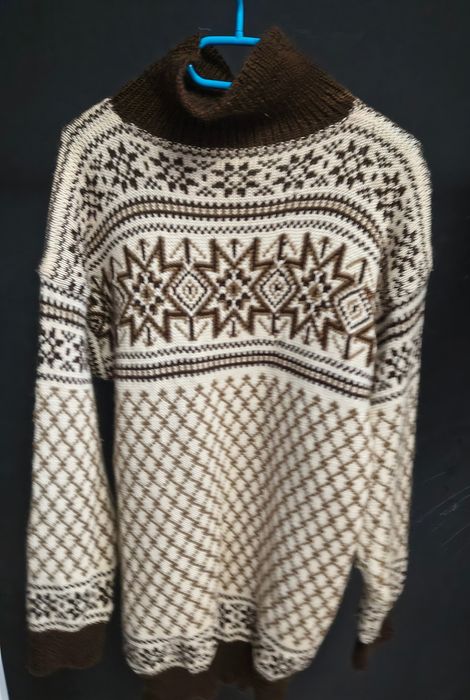 Sweter gruby handmade