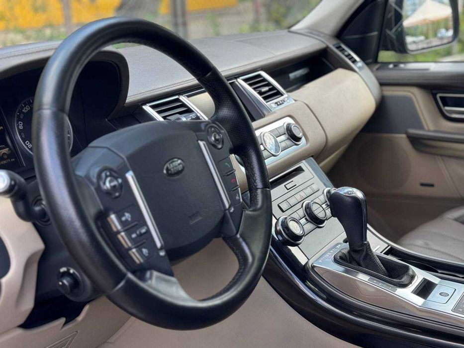 Land Rover Range Rover Sport 2013