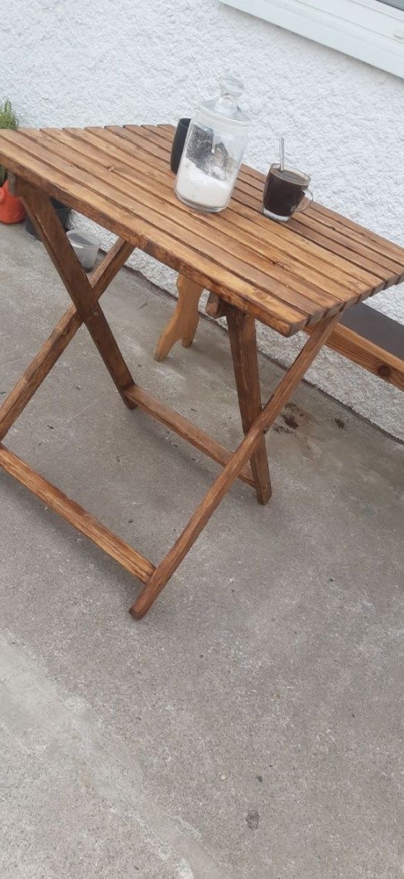 Столик садовий продам