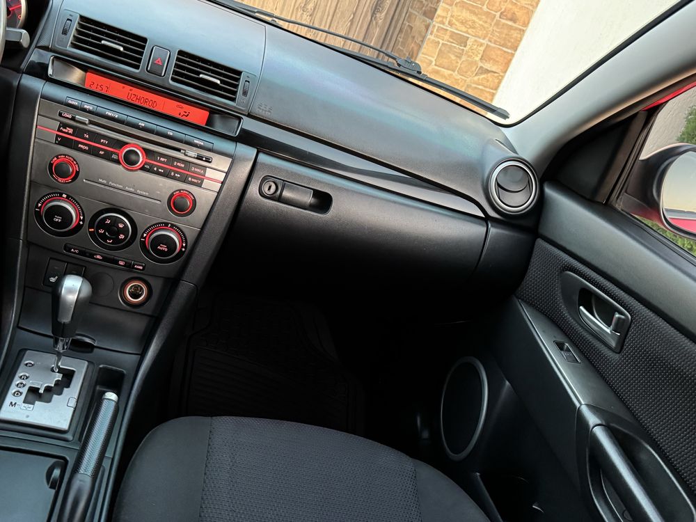 Мазда 3 1.6 автомат газ 2007 Mazda 3