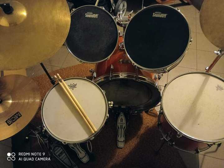 Sprzedam używaną, perkusje