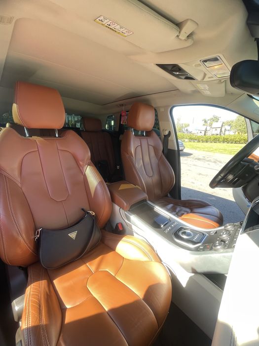 Land rover evogue 2012