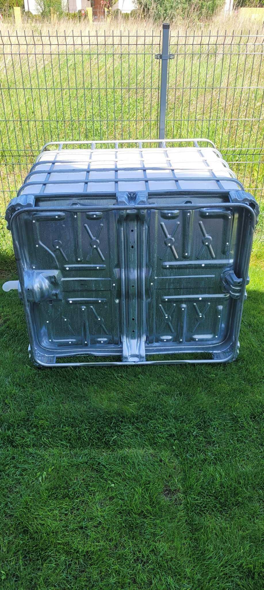 CZYSTY Zbiornik 1000 l IBC mauser , kontener , mauzer - CZYSTY