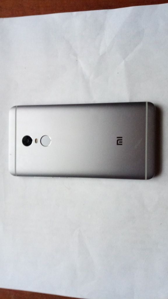 Xiaomi Redmi note 4 , 3/64.