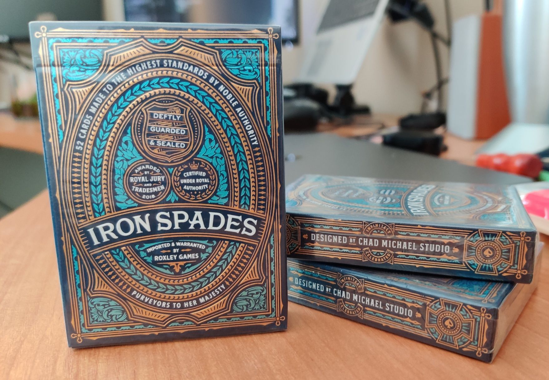 Преміальні гральні карти Iron spades