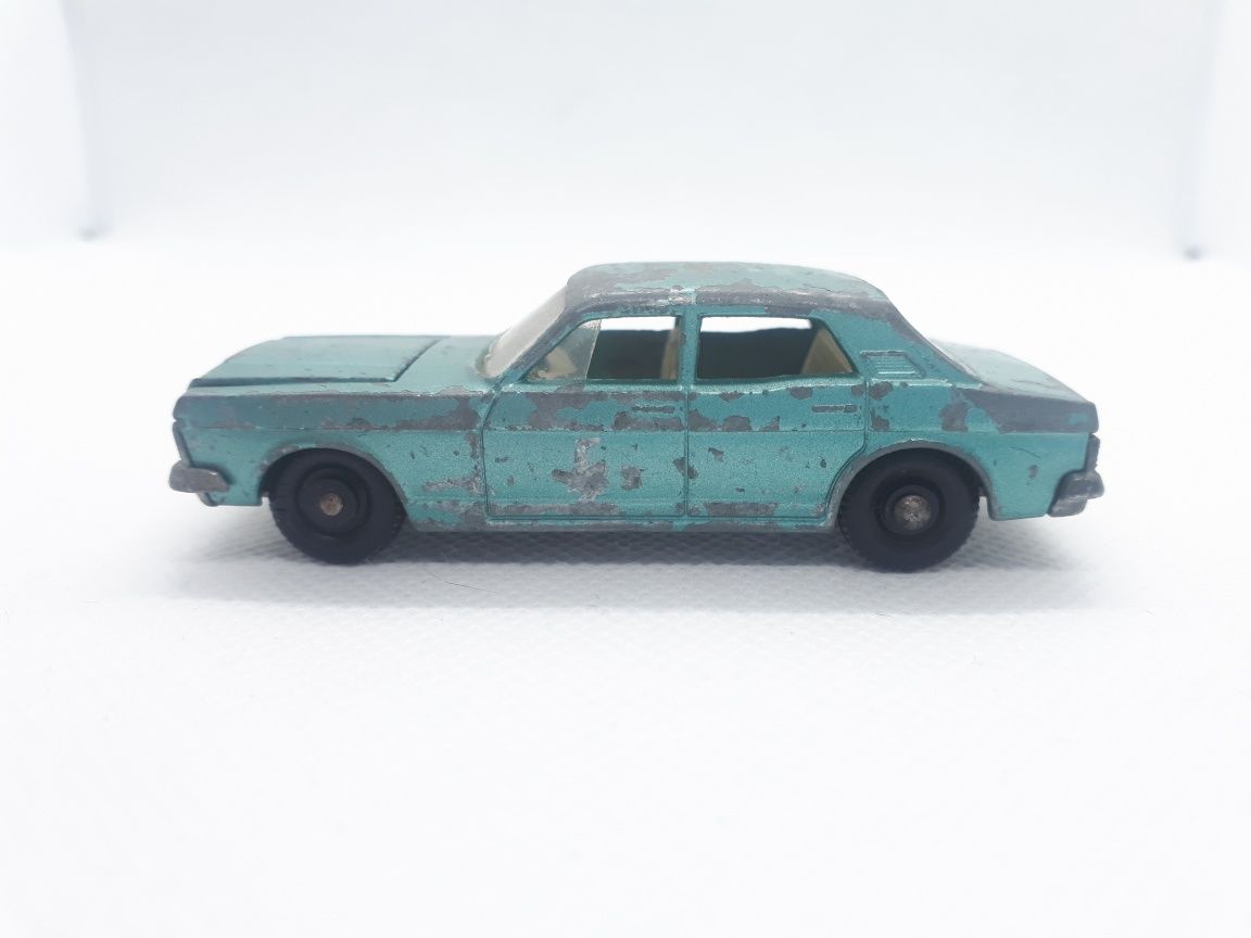 Ford Zodiac MK. IV no. 53 Lesney Matchbox