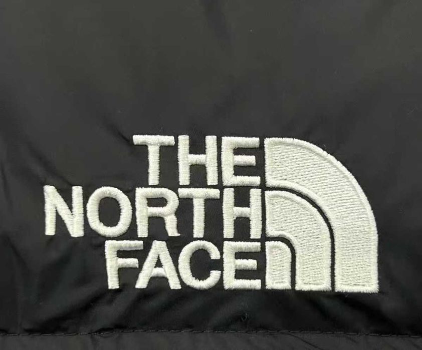 he North Face: trwałość i styl w zimowej odzieży.