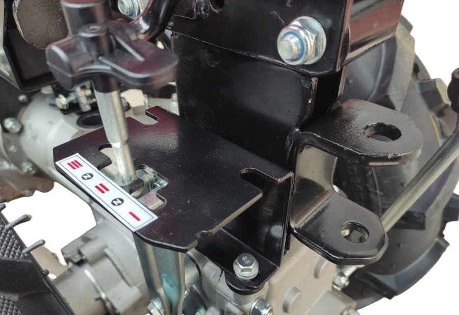 Mastercut Mc370 Traktorek Traktor Jednoosiowy Mikrociągnik Dzik 15KM