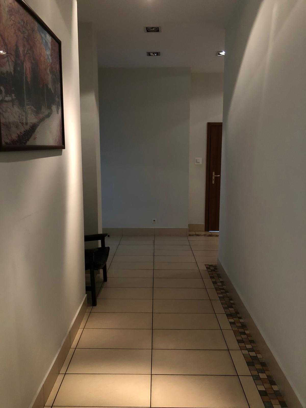Lokal biurowy 18 mkw. - Biurowiec Opolska 12