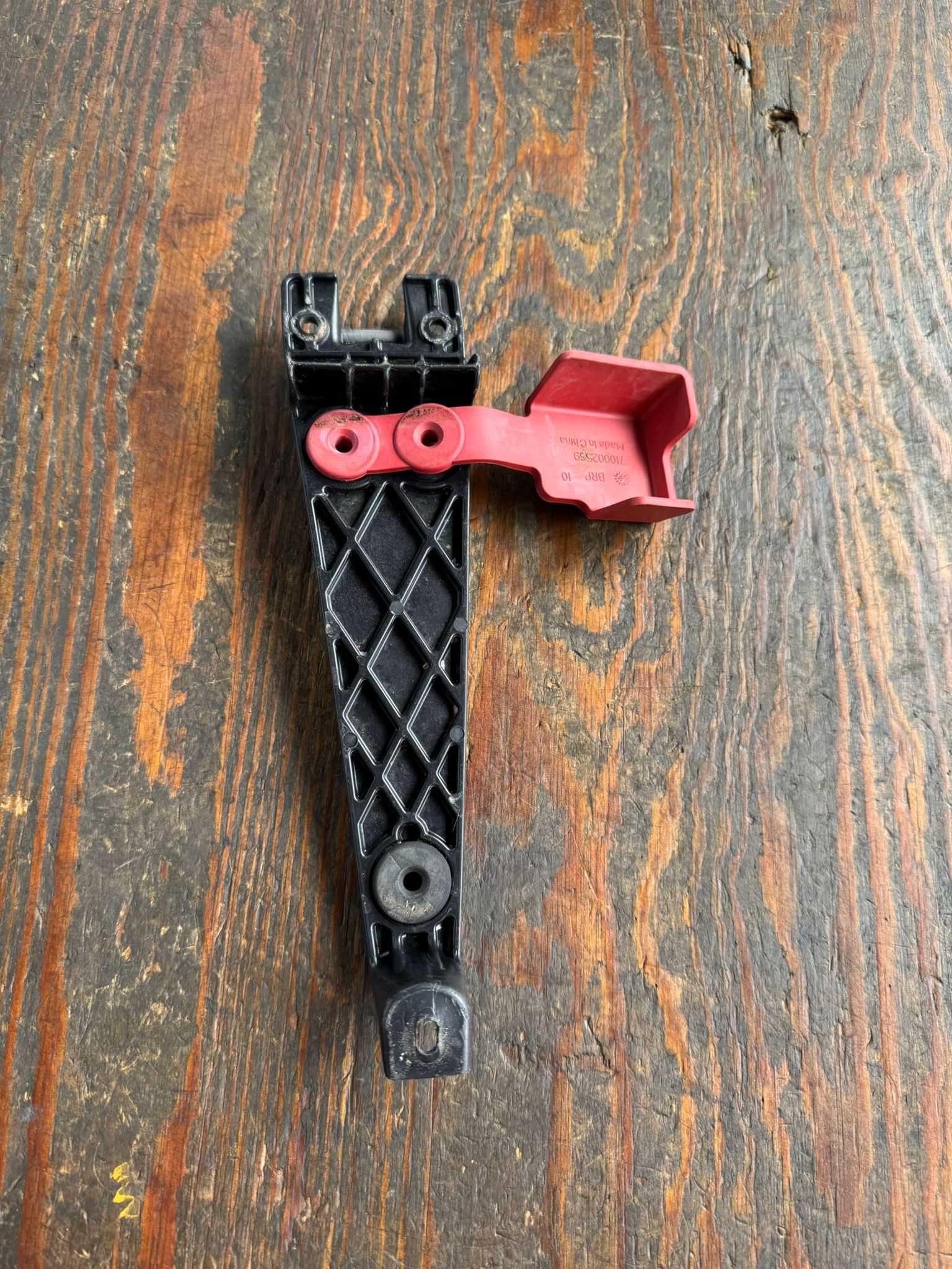 mocowanie akumulatora uchwyt BRP can am can-am outlander renegade