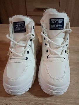 Nowe buty zimowe ocieplane damskie rozmiar 36