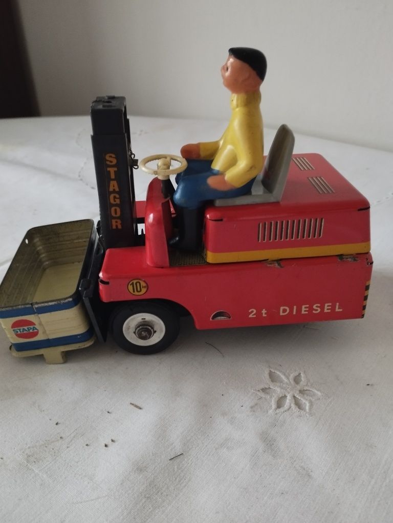 Stara zabawka DDR MSB wózek widłowy Stagor 1950 r
