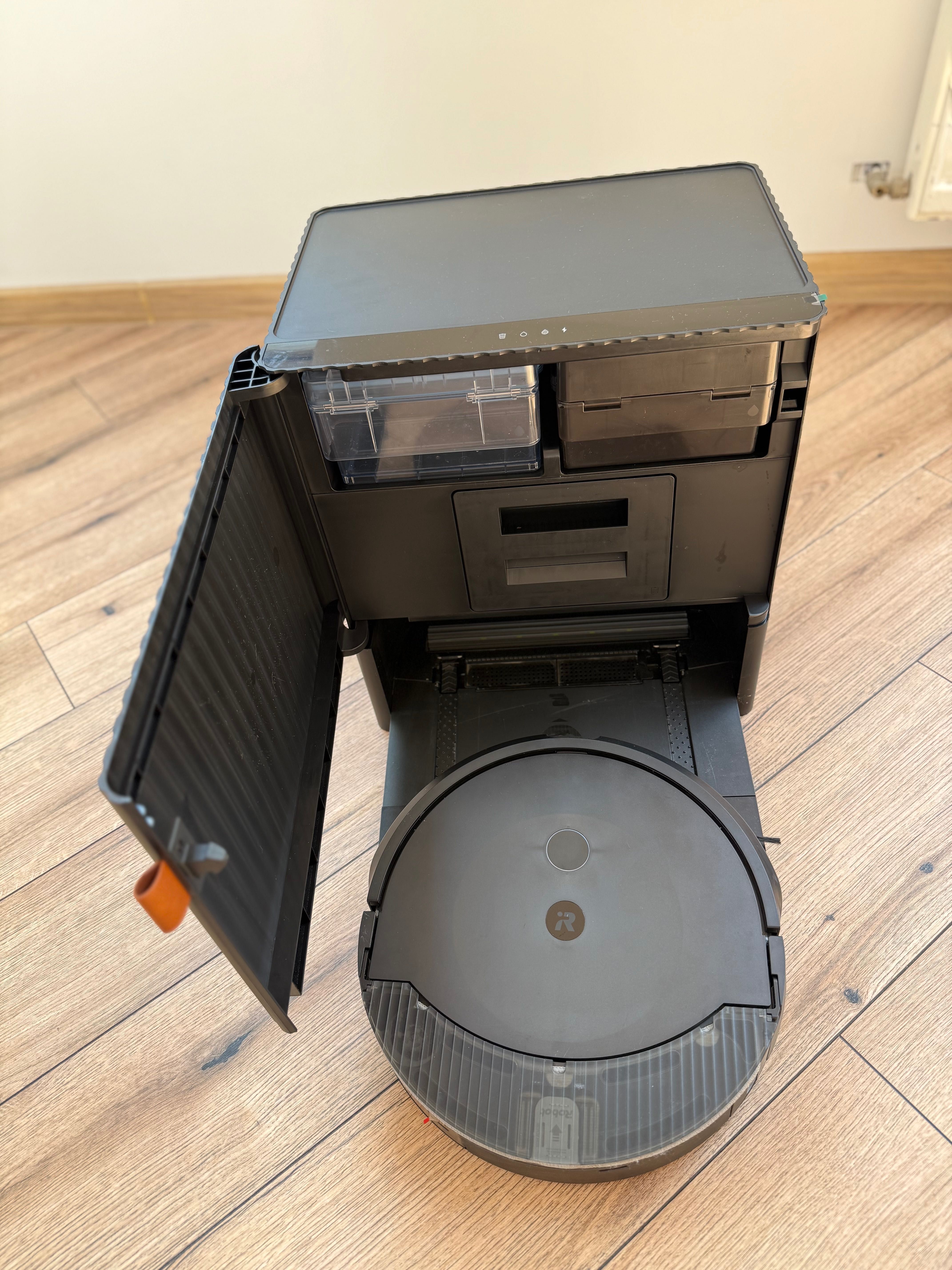 Robot sprzątający IROBOT Roomba Combo 10 Max