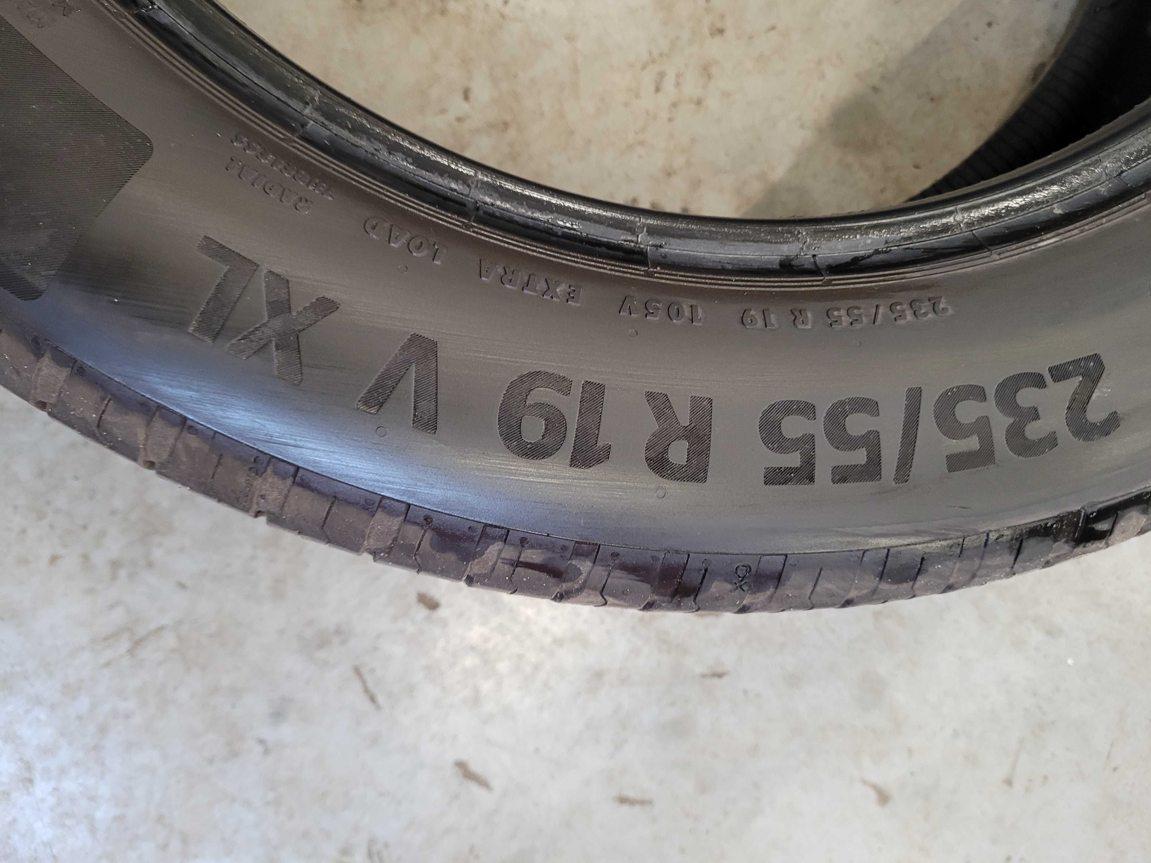 Opony 2 szt Continental 235/55 R 19