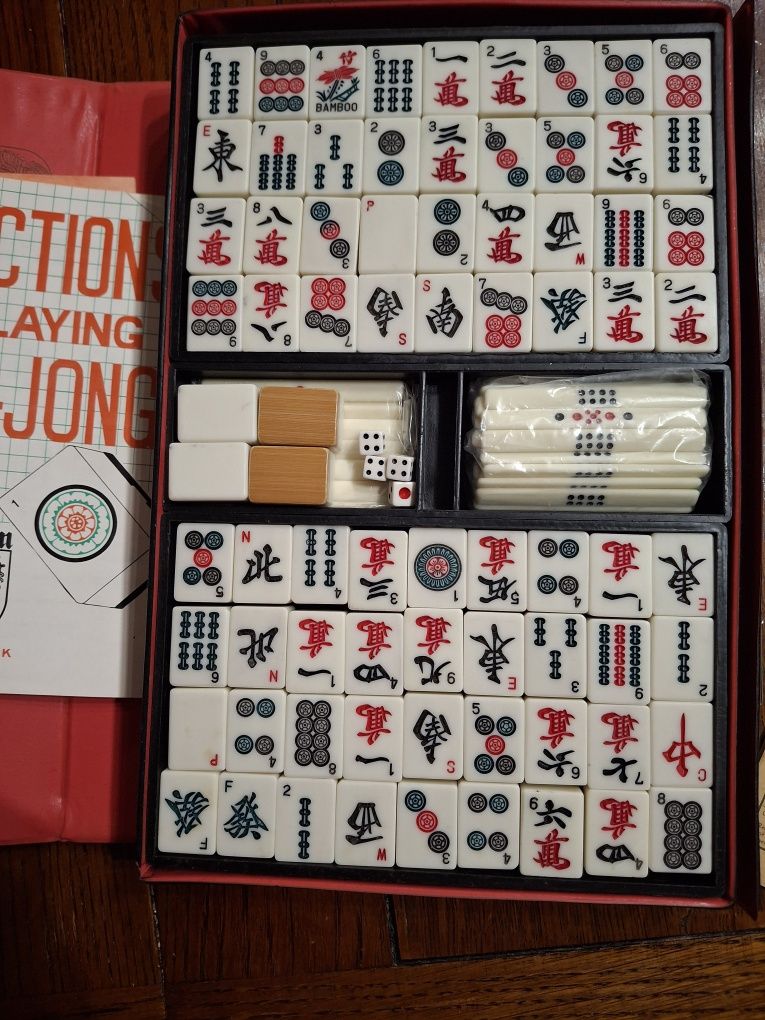 Mah jong antigo na caixa novo