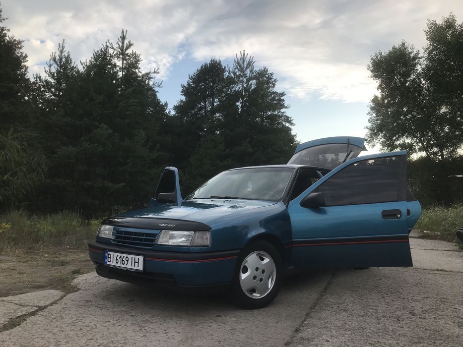 Продам Opel Vectra A 2.0 GT