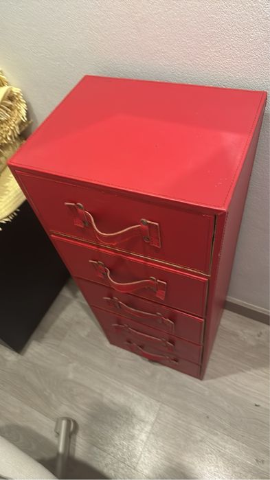 Movel co gavetas