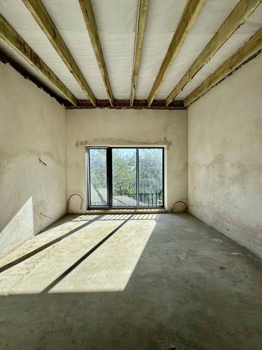 Новий котедж (двоян) в центрі міста