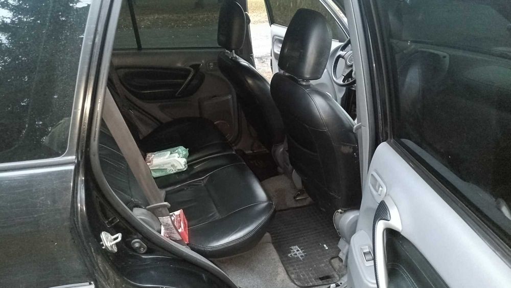 Продам авто Тoyota RAV4