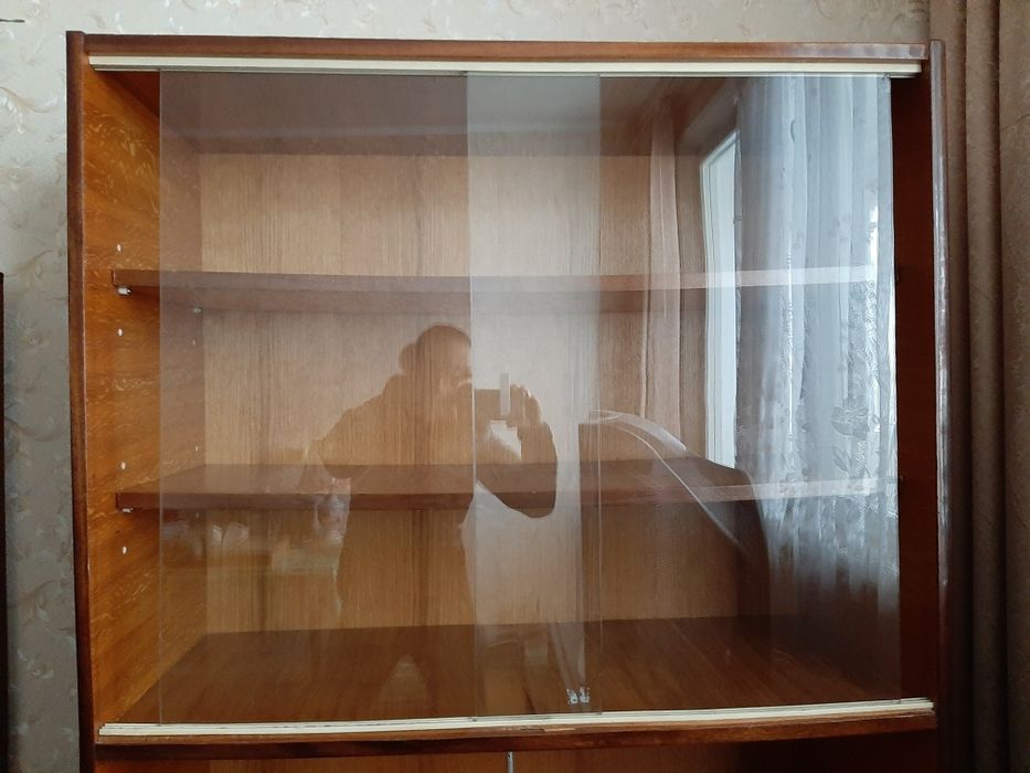 Шкаф книжный советский