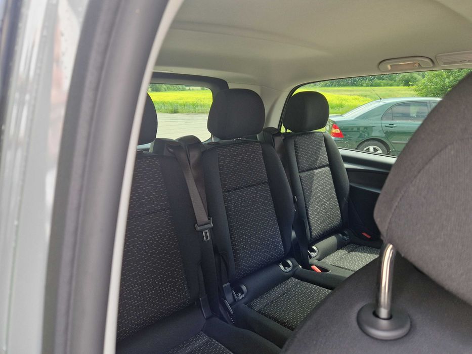 Wynajem bus 8 osobowy Mercedes Vito Tourer