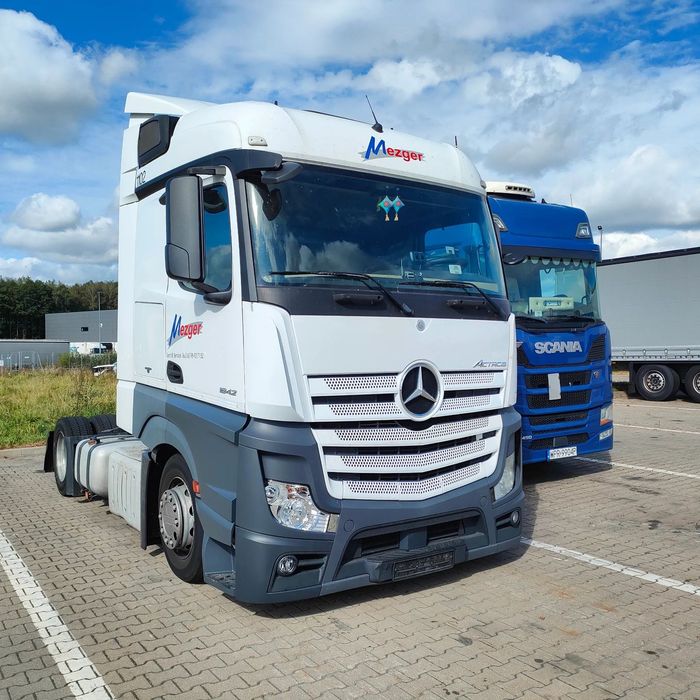 Mercedes-Benz Actros  Sprzedam Mercedes Actros 420 PS Low Deck