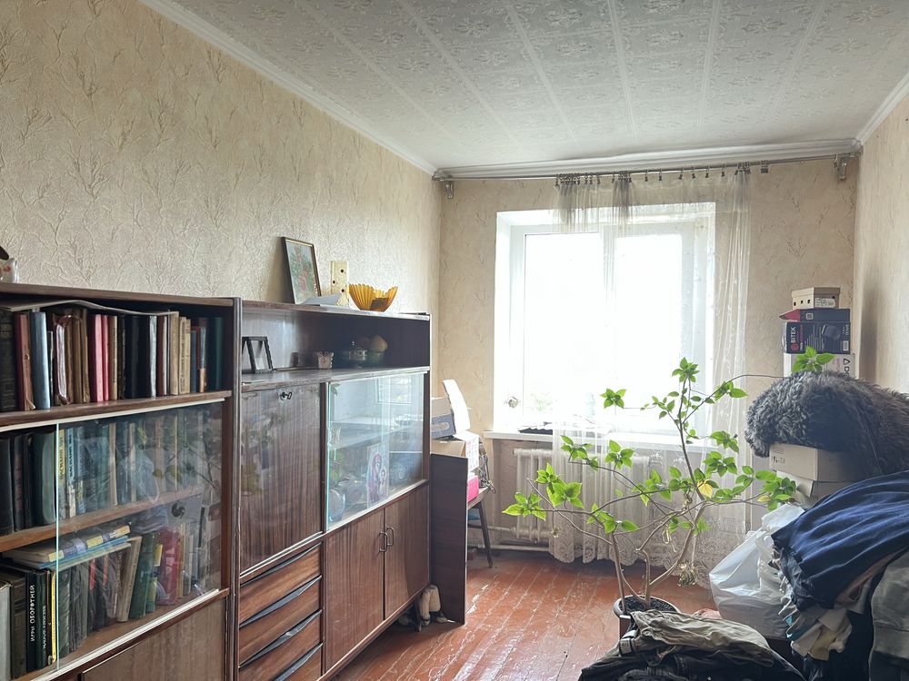 Продам жилу 2х кімнатну квартиру в місті Узин